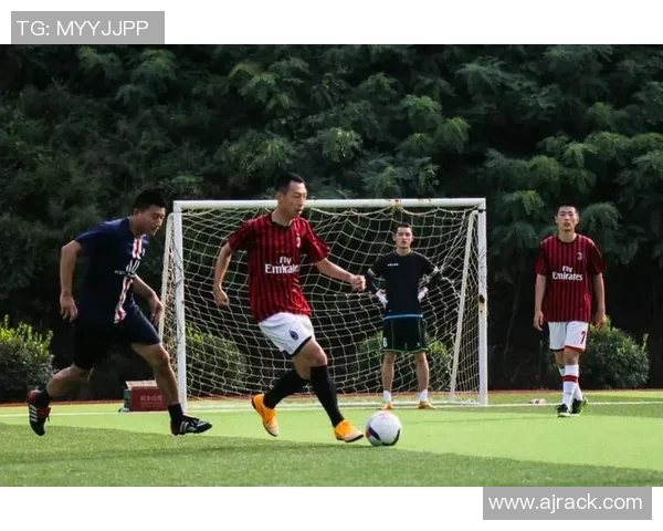 武汉攀岩队创新阵地战术探索助力竞技水平提升与团队凝聚力增强 武汉攀岩队创新阵地战术探索助力竞技水平提升与团队凝聚力增强